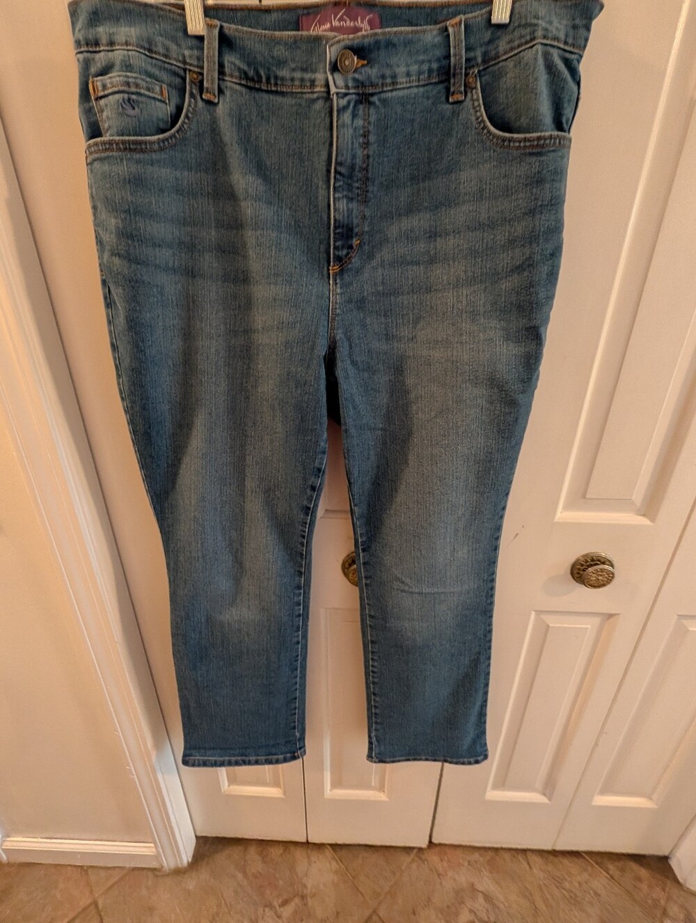 Women's Gloria Vanderbilt Medium Wash Denim Jeans Size 18W